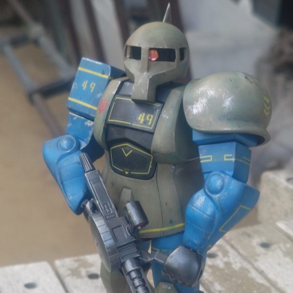 旧キット　1/100 リアルタイプ　旧型ザク