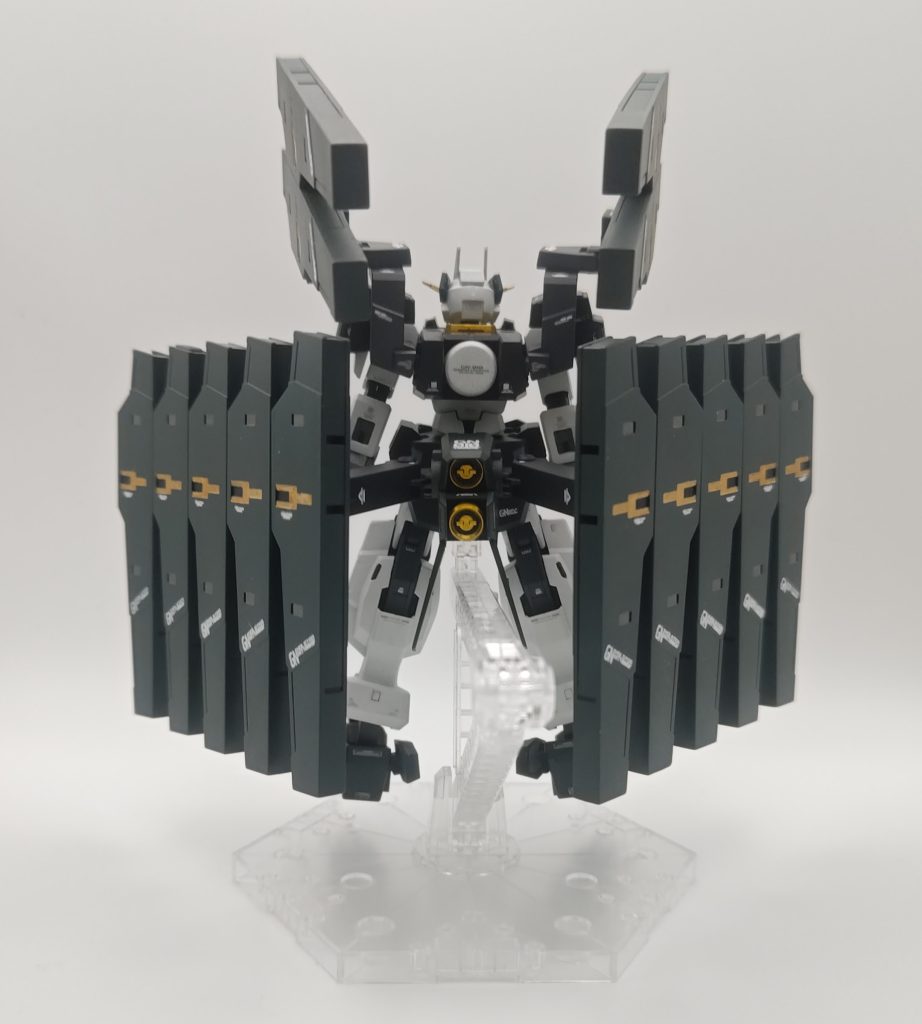 きれいに入ったデカールがよい感じに見えますね。