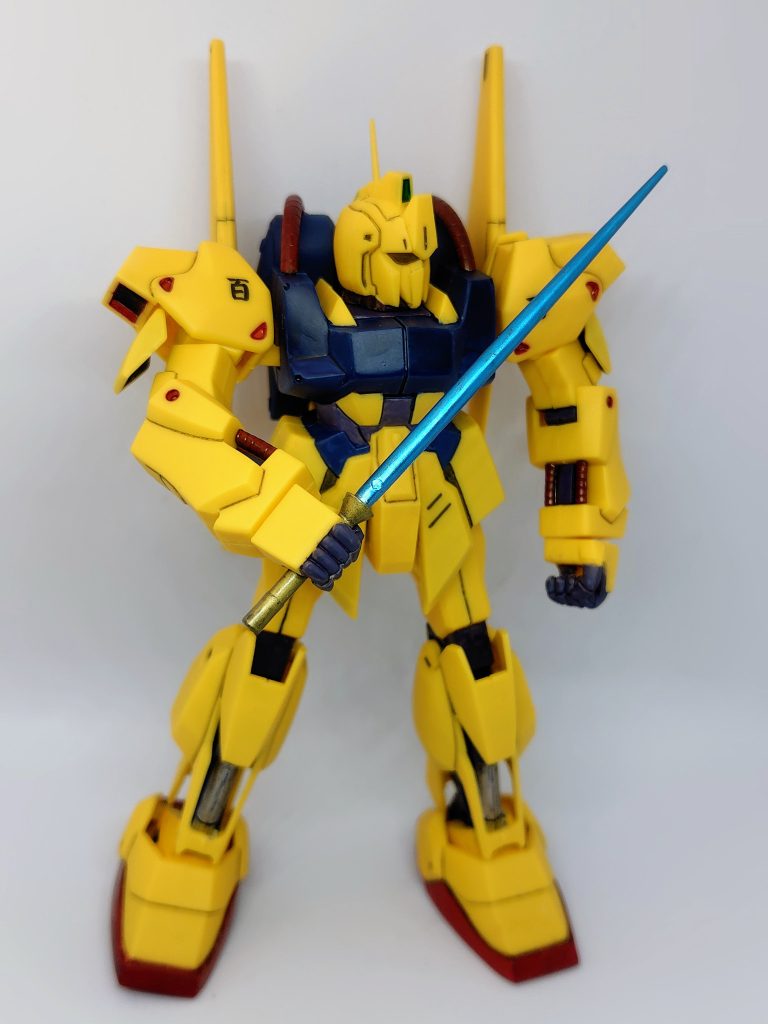 サーベル刃はガンマカメタブルー。