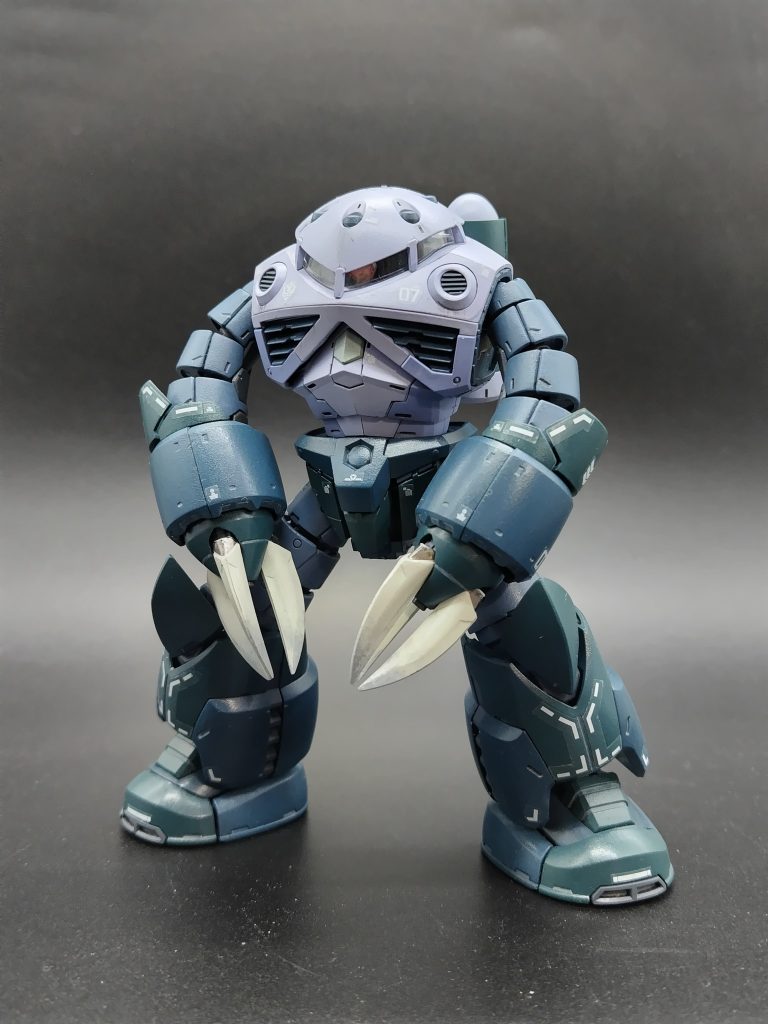 コマネチポーズ 