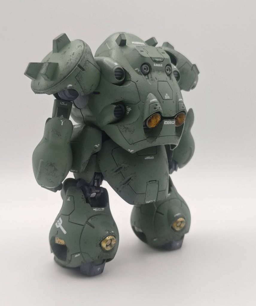 一部カラーはオリジナルで金色に変えております。