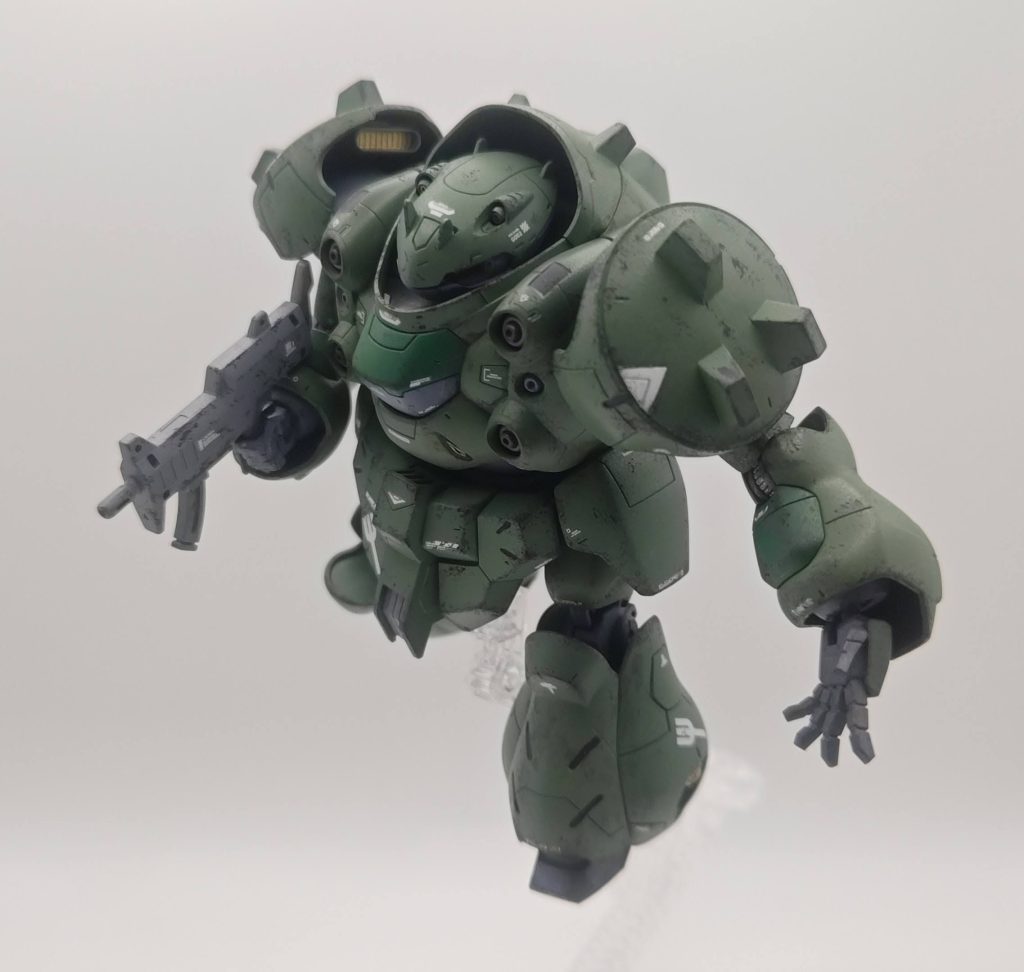 マシンガンも使用感とコーションをいれています。