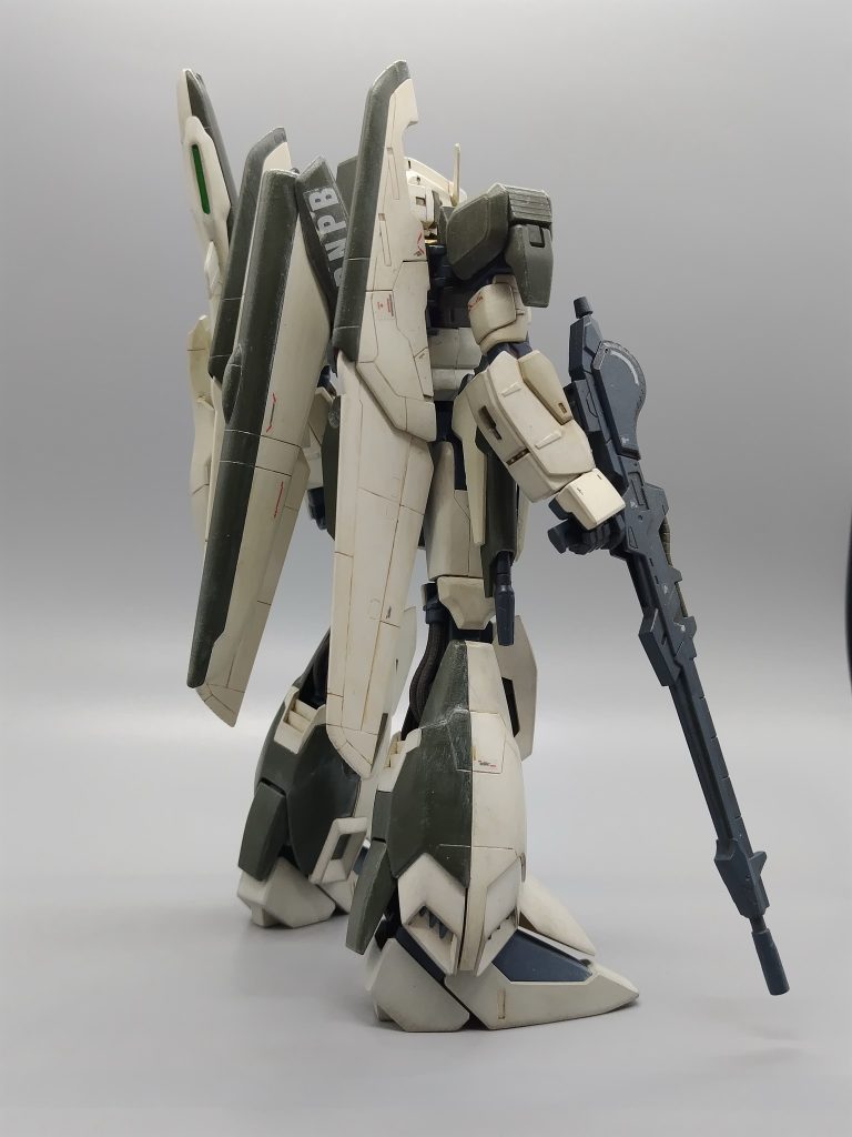 シール類はHGサイズなので小さすぎかも。