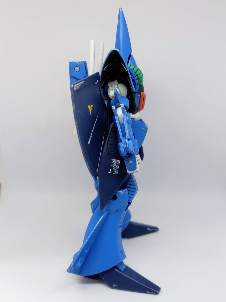 ペラペラの横。