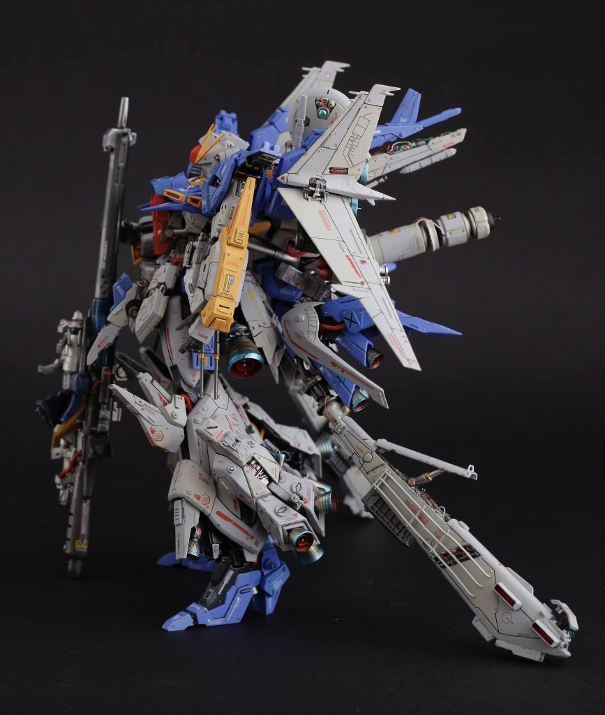 飛行状態が主とするので、バランサーも大事かと思いまして。