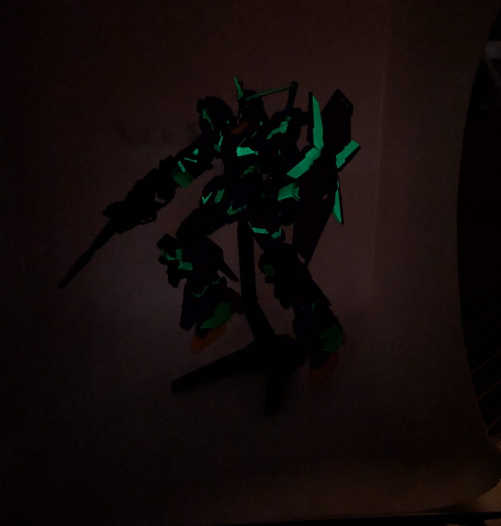 HG 1/144 ユニコーンガンダム（デストロイモード）／エヴァンゲリオン初号機カラー–4枚目/制作者：junhon