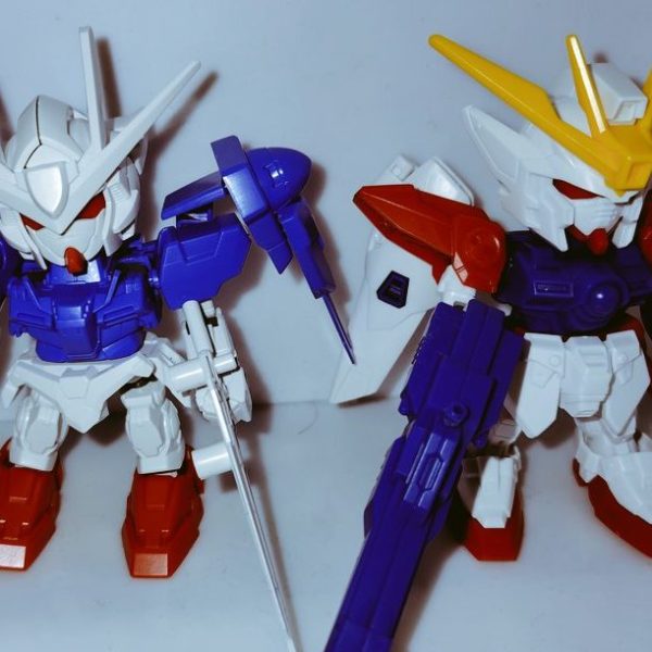 EXスタンダード ウイングガンダムゼロ&ダブルオーガンダム仮組み完成。（1枚目）