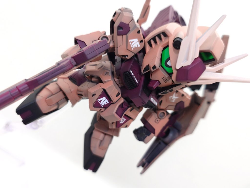 アナハイムはどんな時でも宣伝を欠かしません(gundam-kao5)