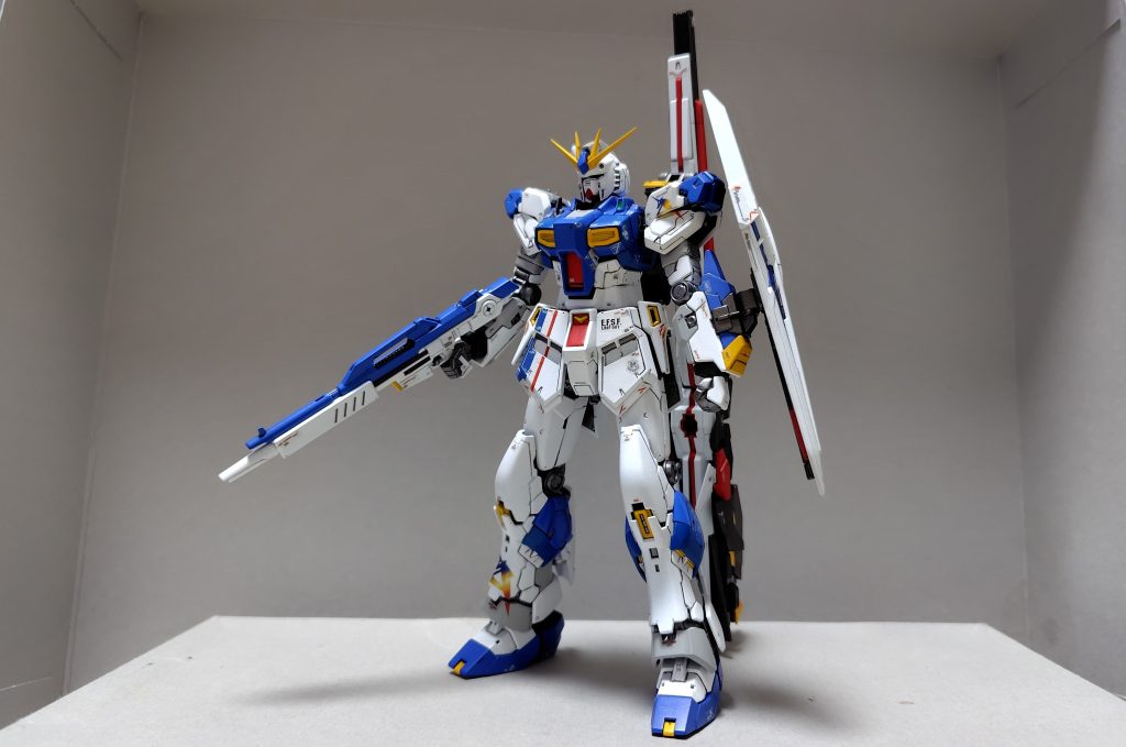 RG 　RX-93ff νガンダム–5枚目/制作者：弾切れ漂流スクラップ