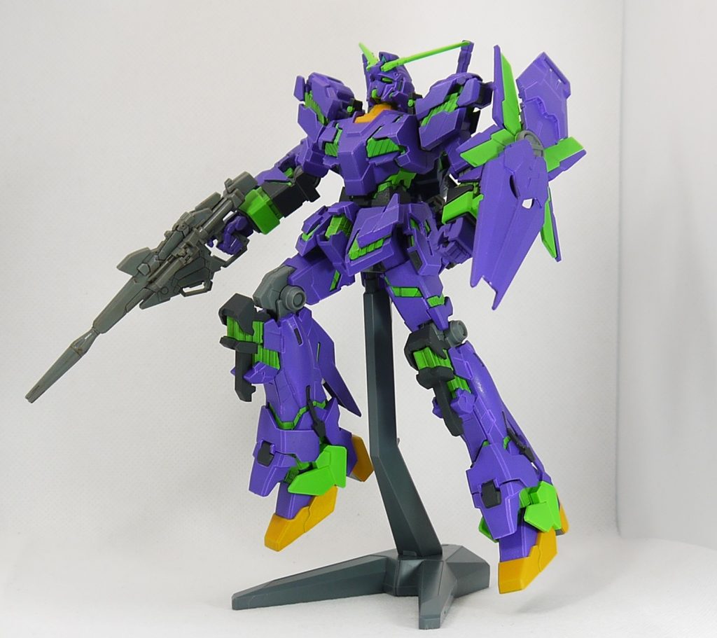 HG 1/144 ユニコーンガンダム（デストロイモード）／エヴァンゲリオン初号機カラー