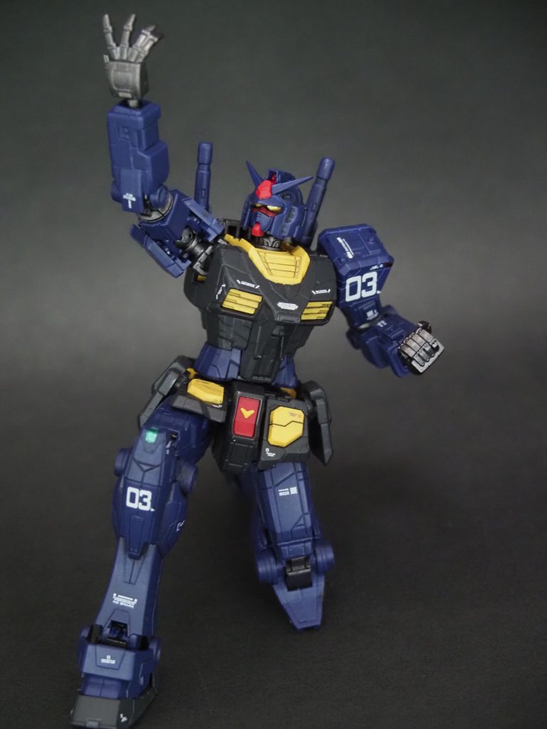 EG 万博ガンダム　ティターンズカラー