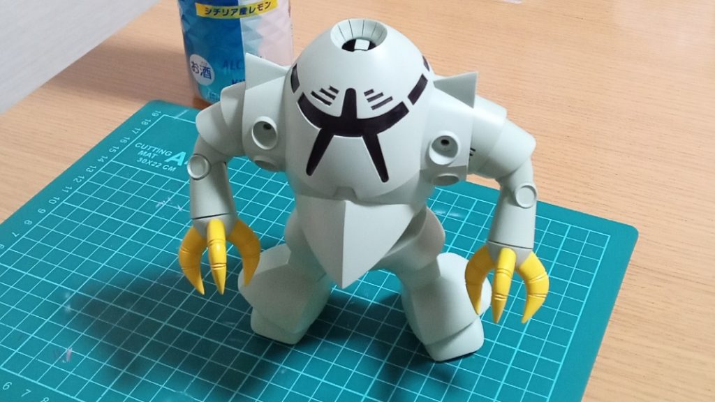 クレオスの塗料の畳色が個人的に好みの色でした。完成品の詳しい画像はこちら→https://the-secret-agentman.blogspot.com/2025/05/gunpla-oldkit-zock-finished-model.html