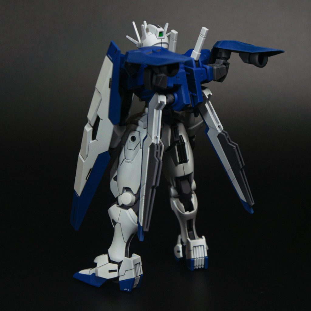 使用カラー 白：ニュートラルグレーⅠ 青：インディーブルー グレー：メカサフヘヴィ 黒：グラファイトブラック