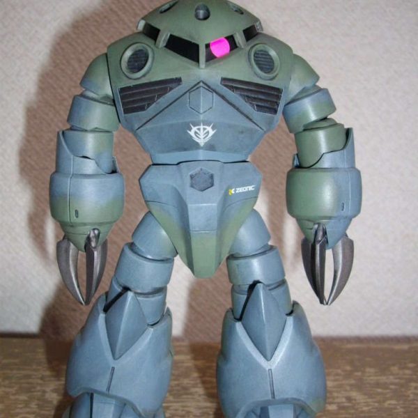 HGUC ズゴック　アクリルガッシュ筆塗り