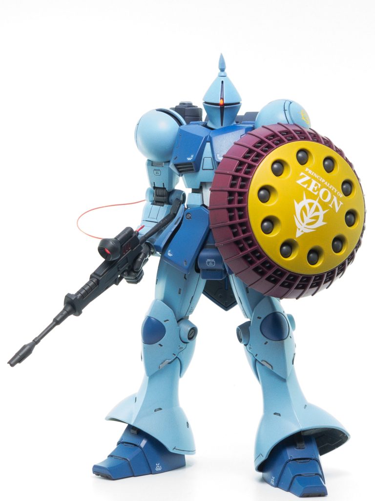 おまけとしてゲルググのビームライフル装備型も製作しました。