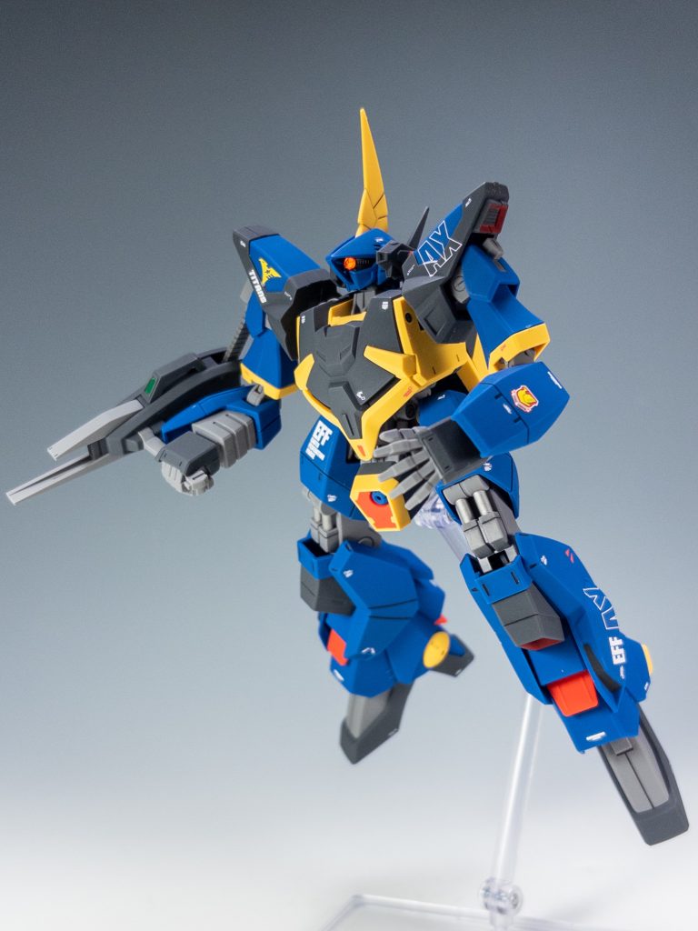 発進シーンをイメージ。劇中ではいわゆる、やられ役としてわんさか登場してました。これと言った活躍はないんですが、存在感はありましたね。