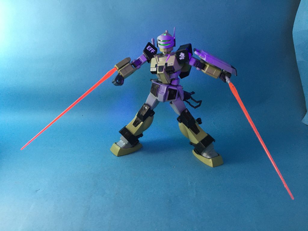 旧キット1/144×EG RGM-79 ジムスナイパーカスタム(ホワイト・ディンゴ隊仕様)【近接戦闘装備】(EG RGM-79 GM SNIPER CUSTOM(White Dingo Custom)【Close-Combat Equipped】)