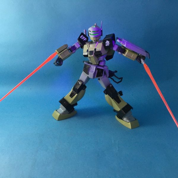 旧キット1/144×EG RGM-79 ジムスナイパーカスタム(ホワイト・ディンゴ隊仕様)【近接戦闘装備】(EG RGM-79 GM SNIPER CUSTOM(White Dingo Custom)【Close-Combat Equipped】)