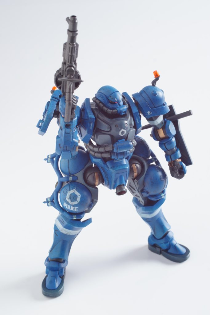 汎用デカールは隠れたところに貼ったりしてます。関節をカッパーで塗り分けするのが最近のマイブーム。