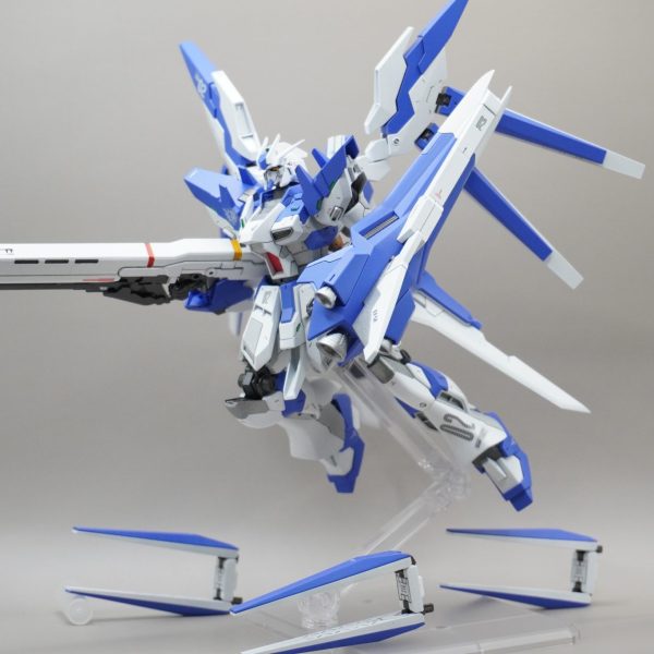 Hi-νガンダムヴレイブ