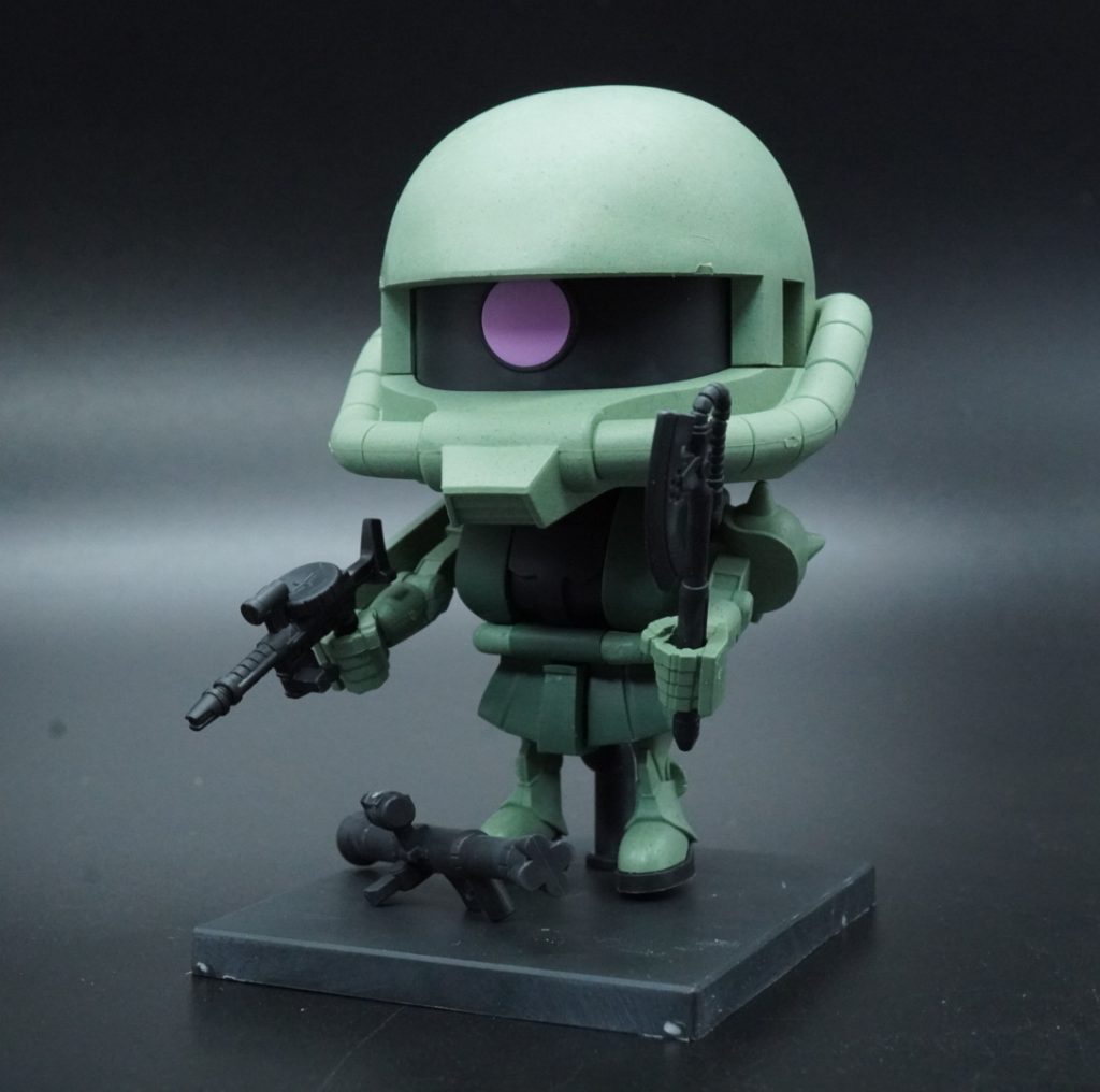 最低限の色分けがされているので、パチ組でも、見栄えは良いですね。緑の成形色に若干のお茶の葉??が見えます。