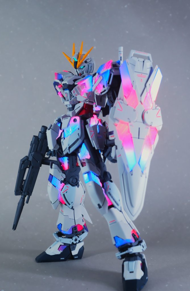 めーっちゃ光る。