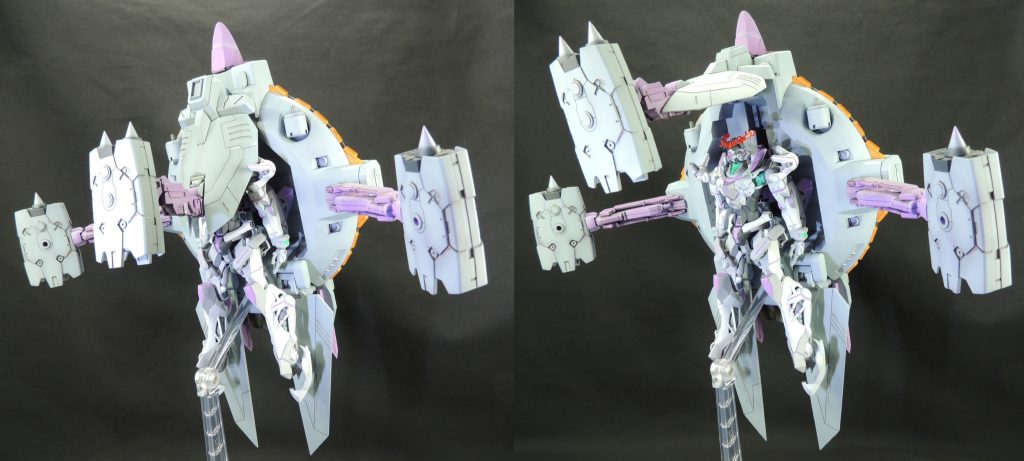 キケロガ・アイフリッドの下部の装甲及び支柱の基部が可動するため、機体下側の2連装メガ粒子砲は、常に正面を向きます。