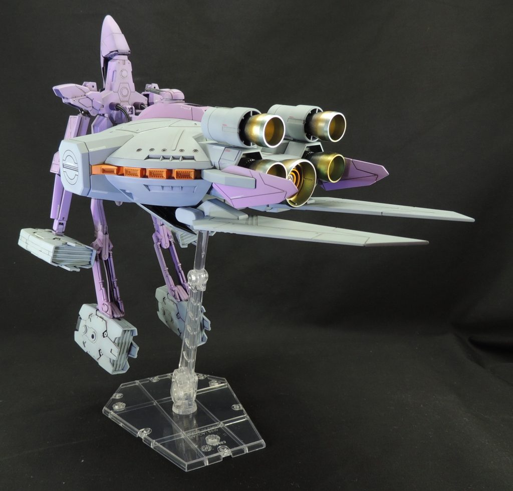 まさか本編のキケロガがMS形態に変形するとは思ってもみなかったので、変形後、本体部分の紫成分？を完全に抜く改造はできませんでした。