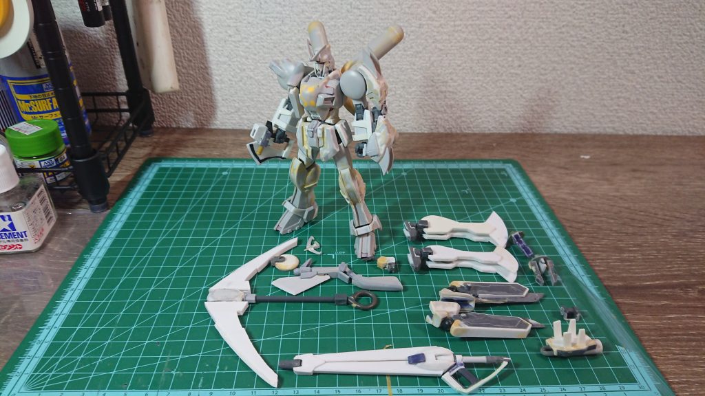 ついでに色々作成しました。ここまでで半年になります。以降2年以上放置してから完成いたしました。