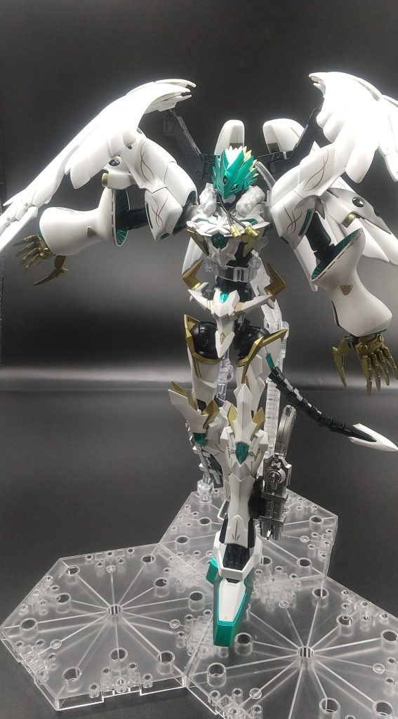 すっきりさせたかったので、スジボリやプラ板工作はあえてしていません。