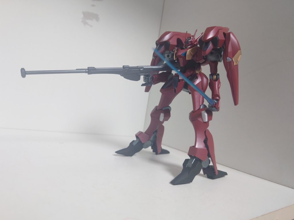 ファラクトは素立ちさせるのが難しいです。（ 個体差かな？）