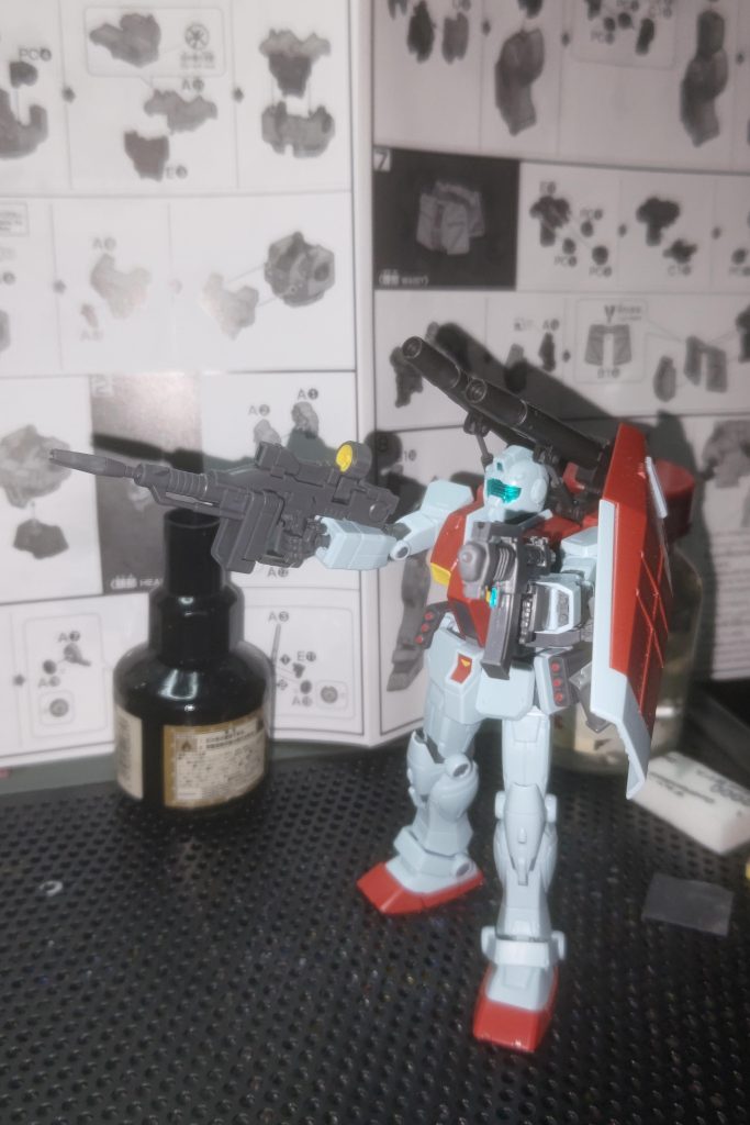 塗装、墨入れ無しの素組みです😃