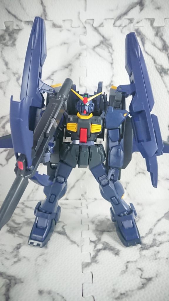 ちなみにマークⅡは素組みでＧディフェンサーのみ塗装