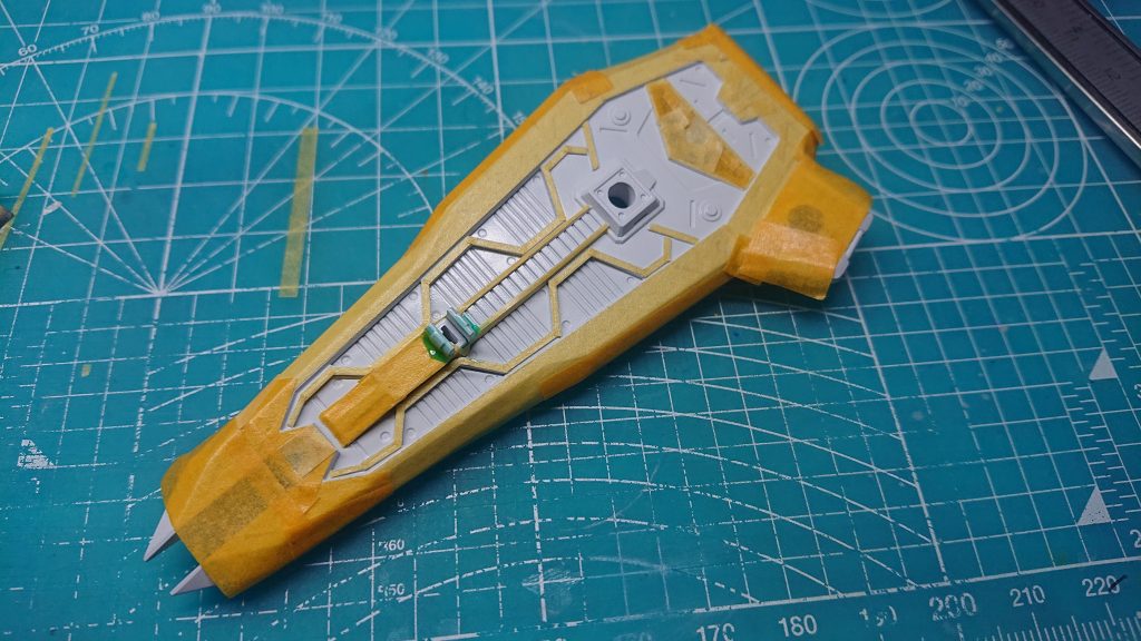 シールド裏もマステ地獄(gundam-kao10)