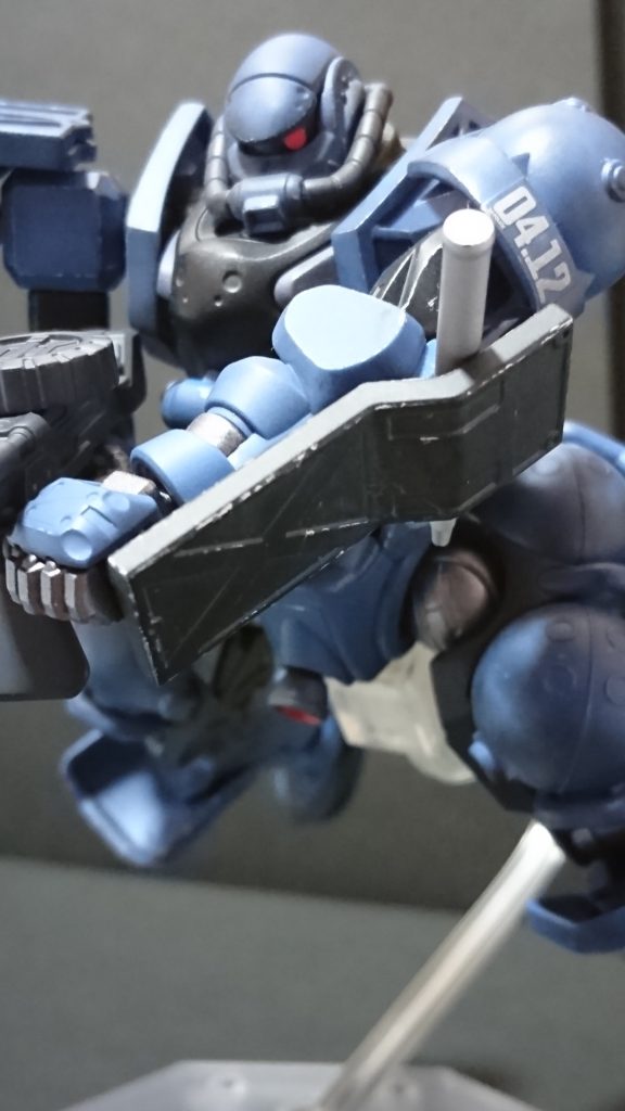 HG 軍警ザク(ウェザリングあり)