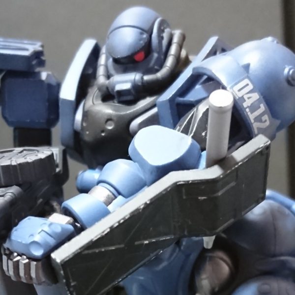 HG 軍警ザク(ウェザリングあり)