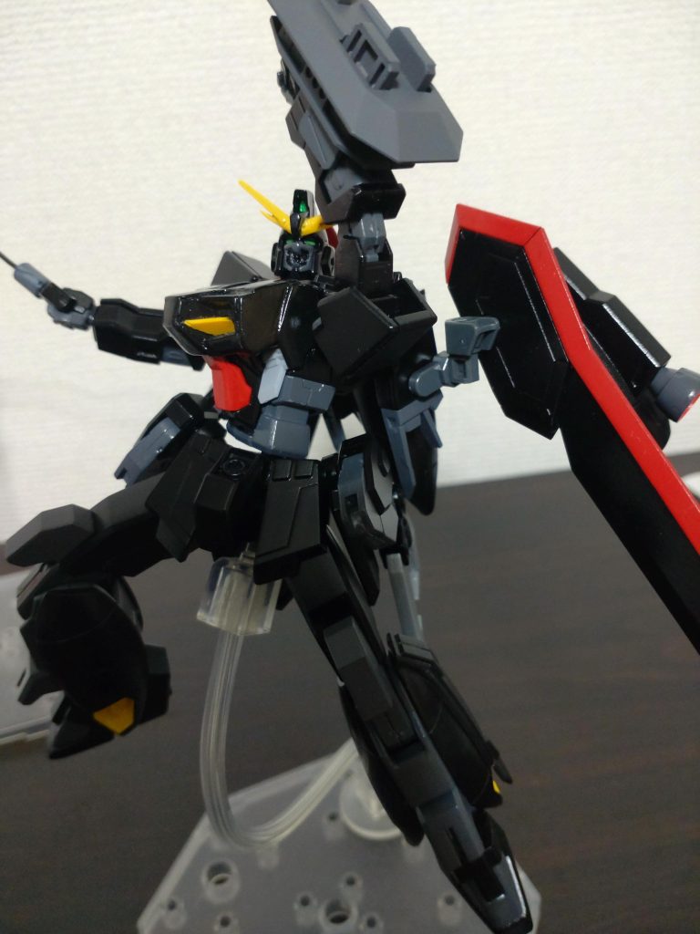 相変わらず写真は苦手です。順当にいけば次はカラミティ、フォビドゥンを作りたいなと思ってるんですがどうなることやらで。かなりゆっくり作ってるんでいつになるやら分かりませんがまた見ていただけると幸いです。そして、皆さんのガンプラライフに何かしらの影響を与えられたら嬉しい限りでございます。それでは、ご覧いただきありがとうございました。歩兵Aでした。