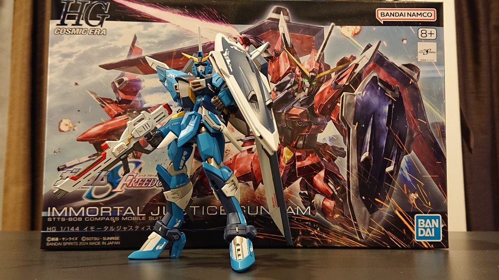 箱絵と一緒に。店頭で見つけた時に映画のシーンが頭に浮かびました。