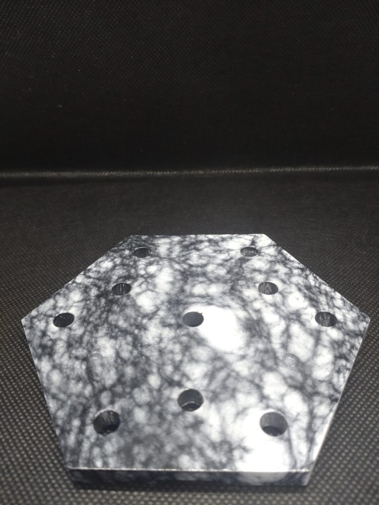 今回アクションベースは大理石風塗装に挑戦してみました。個人的には上手くいった気がします。