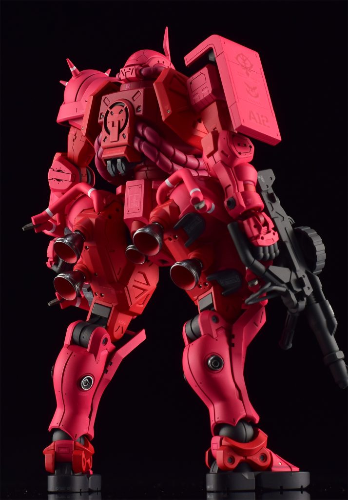 GQuuuuuux シャア専用ザク–3枚目/制作者：TurbinsFactory