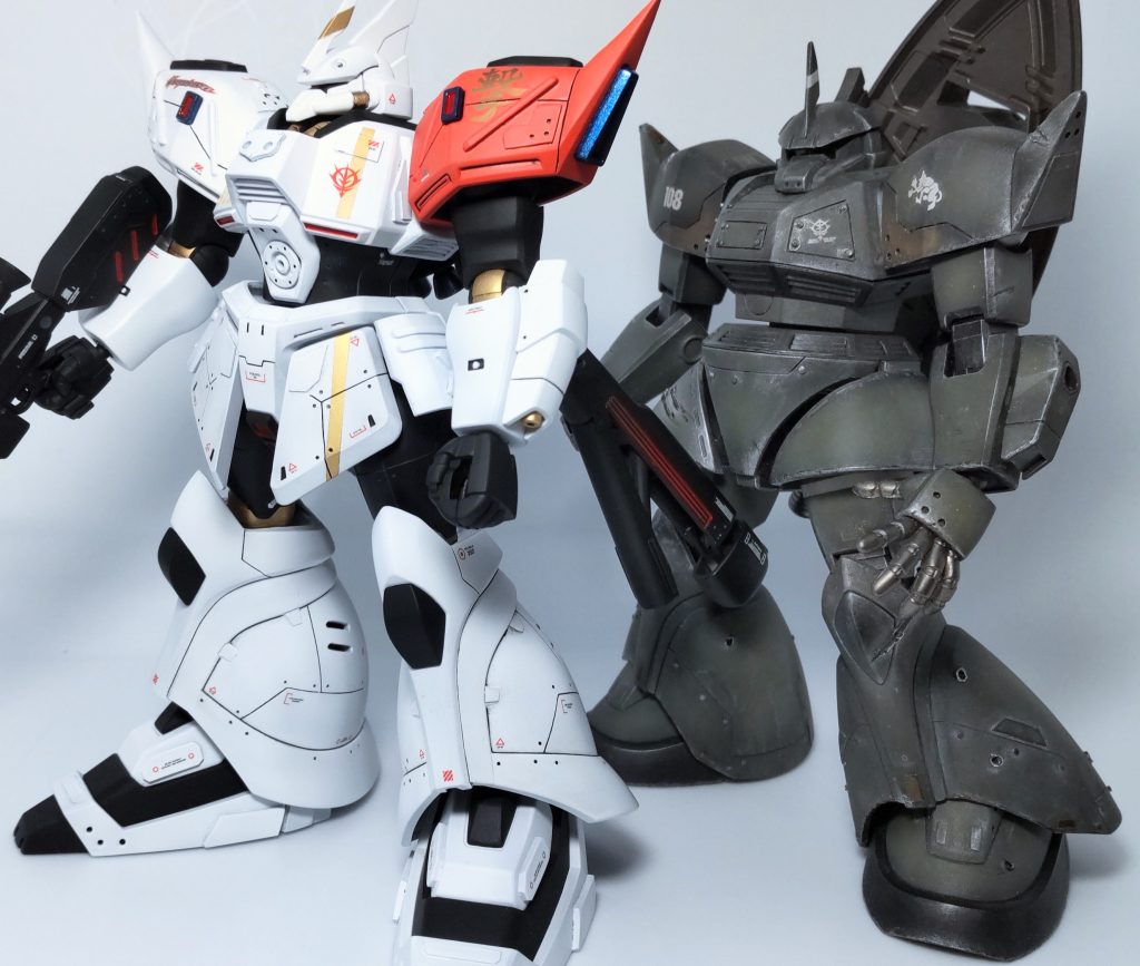 以前作成したゲルググとの2ショット、少しシュッとした感じですね。ここまで見ていただきありがとうございます。