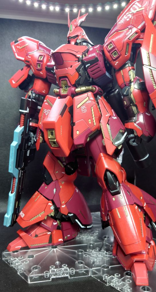 ビームライフルだけ少し遊び心を入れてます。