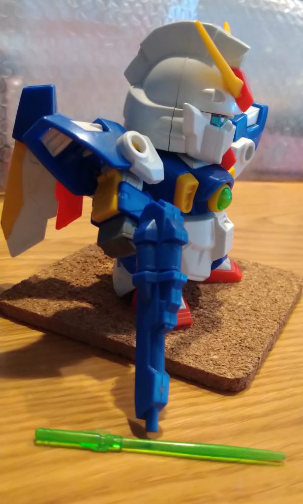 実は　ウイングガンダム0  よりも   好きな機体 派手に　　爆散　　する ところ　とか　笑