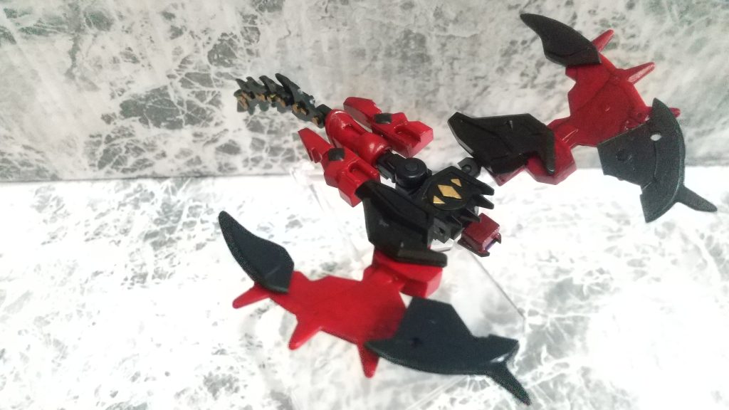 呪魂亜獣 黒紅蝙蝠(ジュコンアジュウ コクコウコウモリ) が誕生(紅蠍・紅蝙蝠が融合した姿) さらに邪麗の中にいる闇元帥の魂と融合…真闇元帥の誕生である!