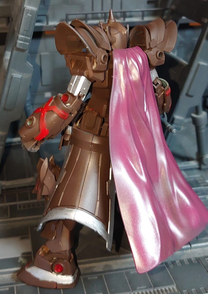 重鎧騎士ヘビィガンダム–4枚目/制作者：アレス