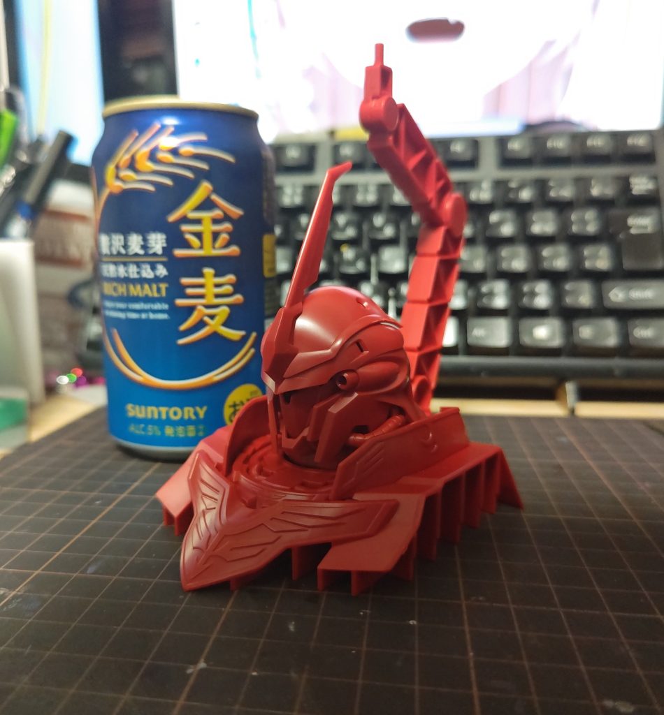 あくまで付録のイージーキットなので、成型色は赤一色でした。