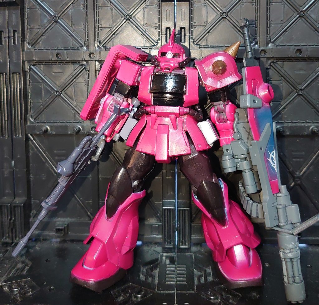 赤がピンクよりになってしまい真紅の稲妻というよりシャアザクみたいになってしまったのは失敗でした・・