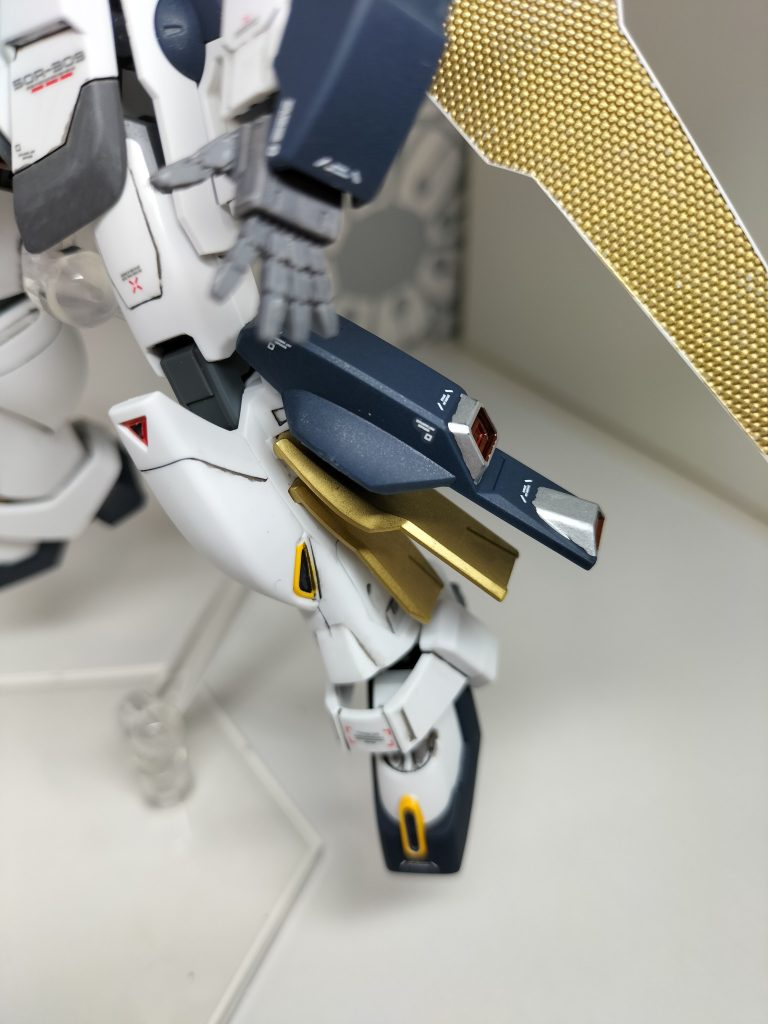 今回のお気に入りポイント。ゴールドとシルバーのマーカー新調したのですが性能めっちゃアップしてません!?筆塗りより仕上りは良いかも…