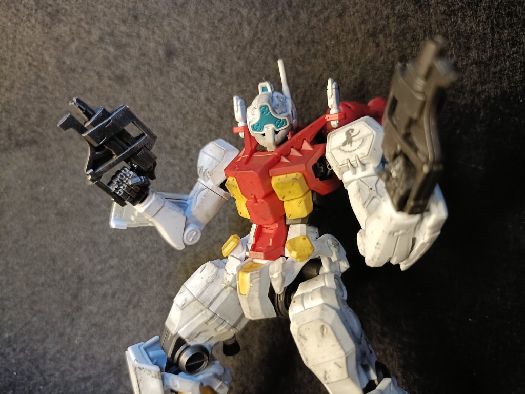 二丁持ち。魔女さんの戦闘スタイルは白兵戦みたい？なので劇中にはなかったですけど、コレもいいです。最新フォーマットなので良く動きますｗ