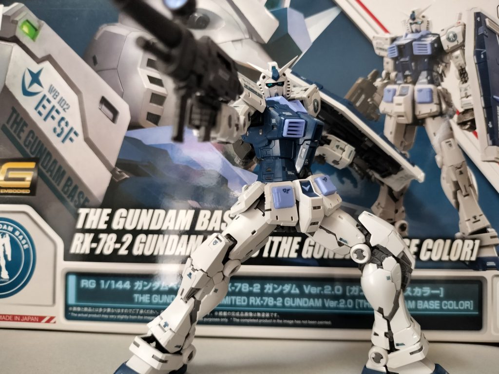 RGベース限定ガンダム